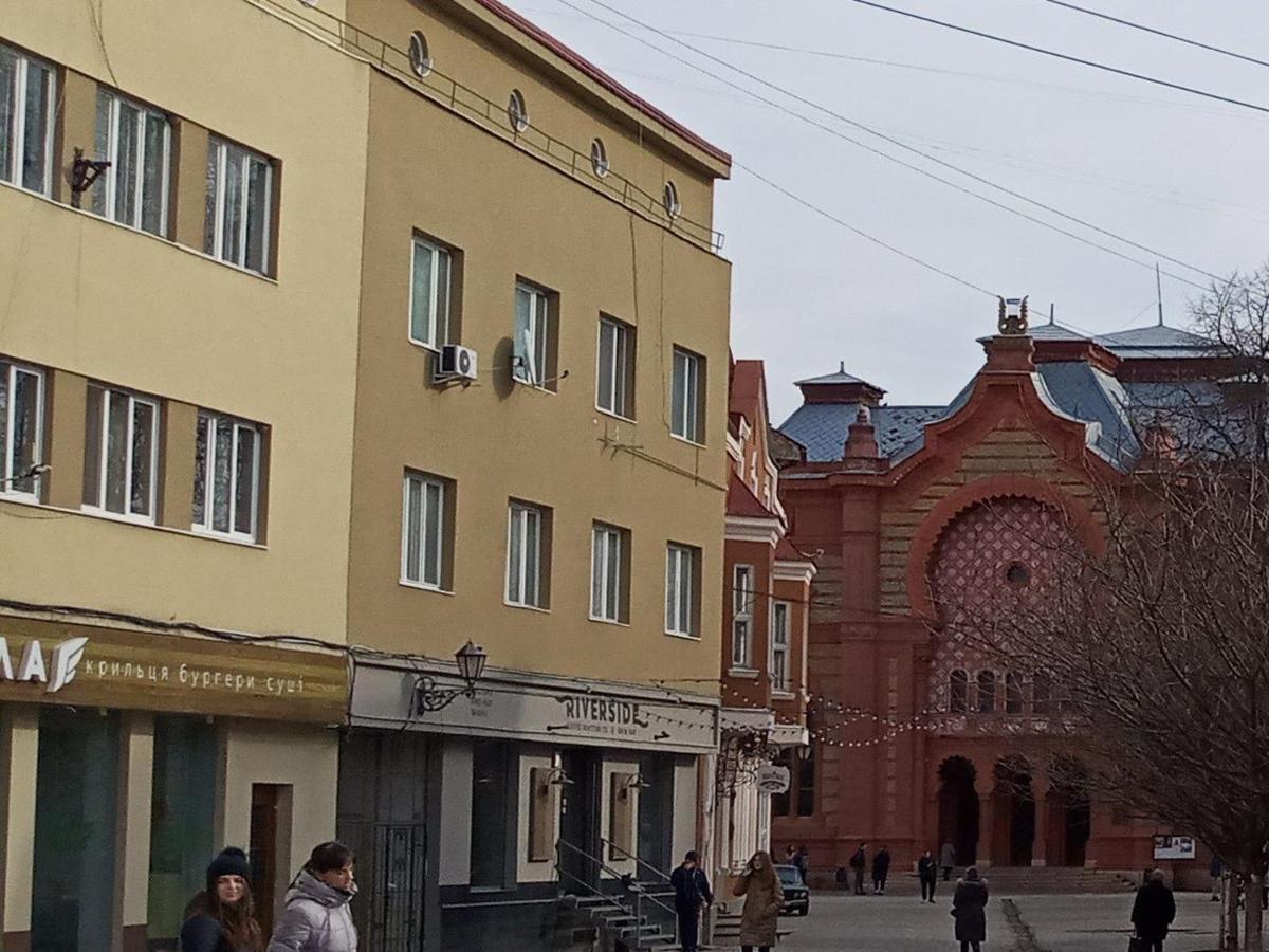 Затишна Двокімнатна Квартира В Самому Серці Ужгорода Uzhhorod Luaran gambar